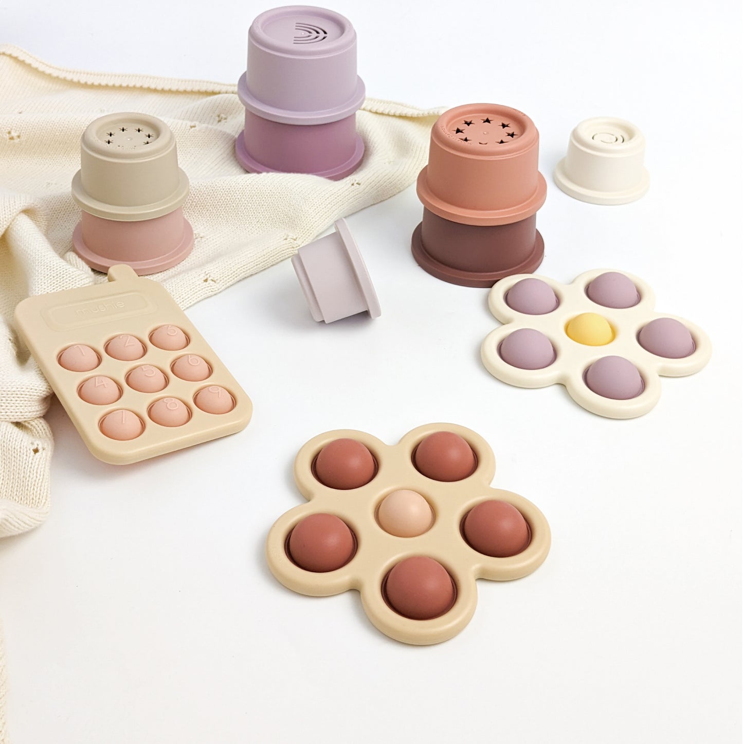 トイギフトセット Box入り - Phone Blush Set