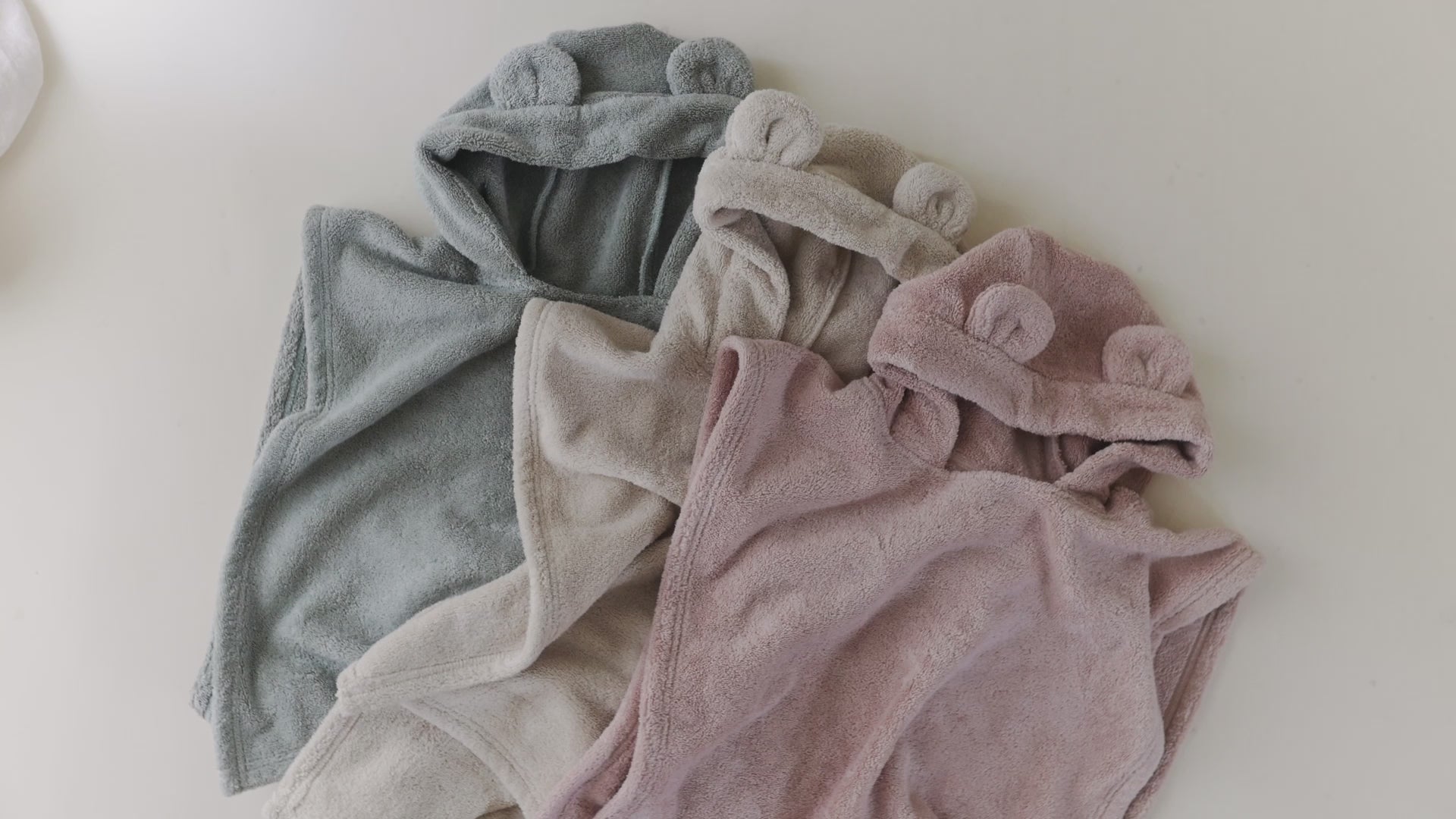 mushie ムシエ 公式 オンラインショップ】ベア ポンチョ タオル Fog